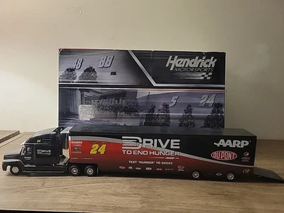 Jeff Gordon 2011 Drive to End Hunger Hauler 1/64 Action Lionel Foto 1 de 4