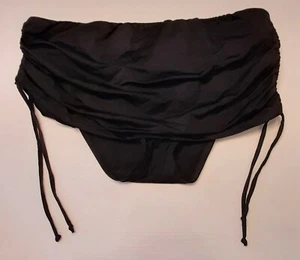 Nuevo con etiquetas Falda exterior de bikini negra Kona Sol talla pequeña - Imagen 1 de 3