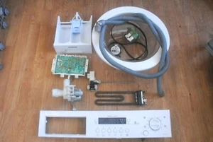 HOOVER HWB8140-80S WASHING MACHINE BROKEN FOR INDIVIDUAL PARTS:PCB,DOOR++ - Picture 1 of 4