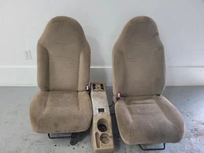 1998-2003 RANGER PAIR FRONT MANUAL BUCKET SEATS W/CONSOLE; TAN SUPER CAB; CLOTH Foto 1 de 4