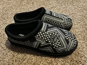 NEW ULTRA RARE UGG Tasman Shoes Slippers Sandals AZTEC Black White Sz 9 - Picture 1 of 3
