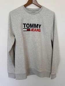 Tommy Hilfiger Tommy Jeans Mens Logo Sweatshirt / Jumper Grey Size L or XL BNWT - Picture 1 of 11