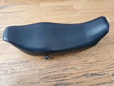 Yamaha FJ600 600 1984 85 asiento doble sillín OEM 33M Foto 1 de 4