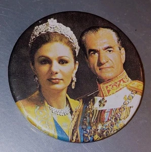 Mohammad Reza Pahlavi Former Shah of Iran & spouse Farah Button/Pin - Picture 1 of 5