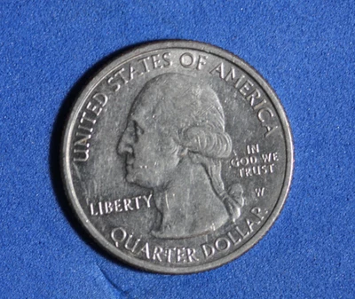 2019-CLad Quarter Dollar #P30044 - Image 1 of 2