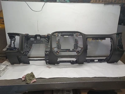 Dash Panel Dashboard Structure Frame from 2017 Silverado 2500 Black OEM 11887701 Foto 1 de 4