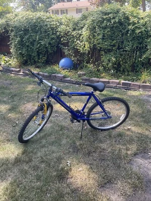 Aluminum Mountain Bike With Blue And Yellow Color And It A Racing Bike 21 Gears - Image 1 of 4