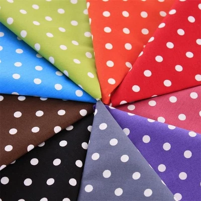Baumwollstoff Meterware Punkte 7 mm Tupfen Deko Stoff Kissen Karneval Fasching - Bild 1 von 4