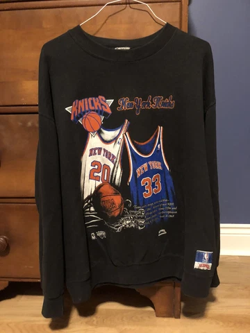 Vintage New York Knicks NBA Basketball Sweater L  #20 #33 Nutmeg Cover