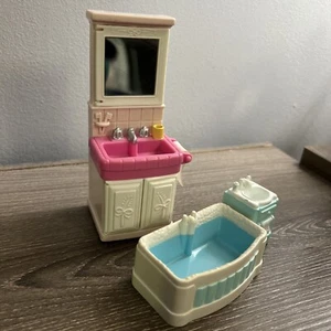 Fisher Price Loving Family Dollhouse Bathroom Set - Bathtub Sink Vanity - Picture 1 of 9