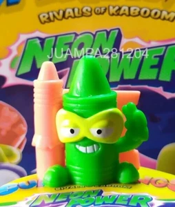 COLOR JACKIE VERDE 828 SUPERTHINGS RIVALS OF KABOOM SERIE 11 NEON POWER 2023 - Picture 1 of 1
