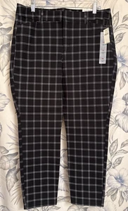 Old Navy Women's Pixie High Rise Secret-Slim Pockets Black Plaid Pants Size 14 - Picture 1 of 6