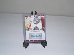 Dillon Gabriel 2024 SAGE Artistry Autogramm rot RC Auto #ART-DG QB Oregon Ducks - Bild 1 von 3