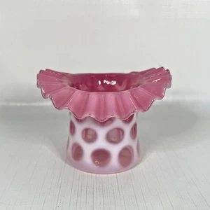 Pink Ruffled Coin Dot Vase Fenton Top Hat Pink White Unmarked CottageCore Vtg - Picture 1 of 8
