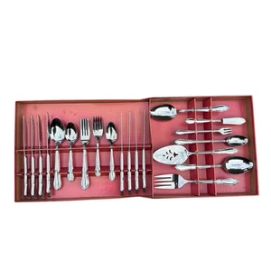 VTG 1989 ONEIDA Plantation Stainless Flatware 69 Pcs Service for 8 + Serving Set - Picture 1 of 14