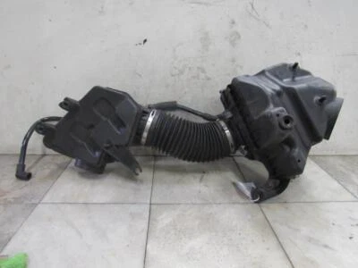 11 12 13 14 15 16 CHRYSLER TOWN CNTRY purificador de aire Foto 1 de 4