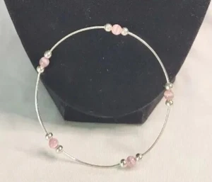 Pink "Cats Eye" Vintage Silver Tone Bracelet - Picture 1 of 3