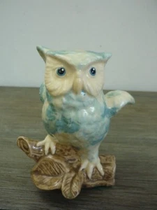 Vintage Global Studios Pottery Cornwall Blue Floral Owl On Tree Stump Figurine - Picture 1 of 15