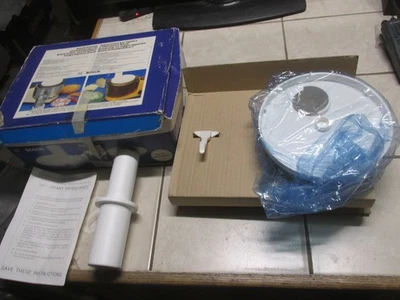 Bosch Universal Mixer UM3 Cutter & Shredder Attachment Set West Germany NIB! - Image 1 of 4