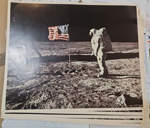Set of 8 NASA 1969 Apollo 11 Moon Landing AP 21" X 17" Aldrin FLat Vintage Rare - Picture 1 of 11