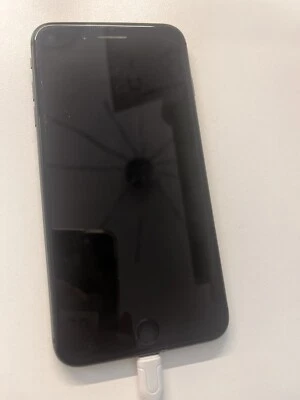 Apple iPhone 8 Plus - 64 GB - Grigio Siderale  (Sbloccato) - Immagine 1 di 3