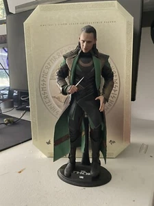 Tom Hiddleston Autograph Hot Toys Loki Thor The Dark World MMS231 Action Figure - Picture 1 of 6