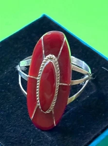 Anillo Navajo Fred Maloney Plata Esterlina CORAL Incrustación 2 Niveles 925 Talla 9 ~ FIRMADO - Imagen 1 de 3