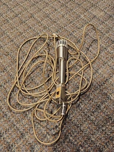 Vintage 1960's Lafayette 99-45460 Dynamic microphone  - Picture 1 of 13