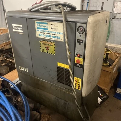 Compresor de aire Atlas Copco Model GX11 P 2008 15 HP Foto 1 de 4