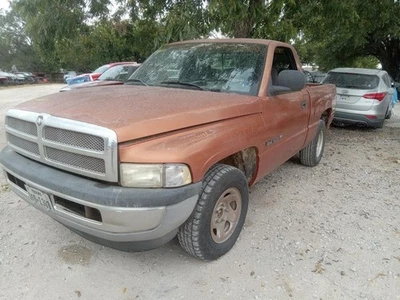 (LOCAL PICKUP ONLY) Radiator Fits 94-02 DODGE 2500 PICKUP 613918 Foto 1 de 4