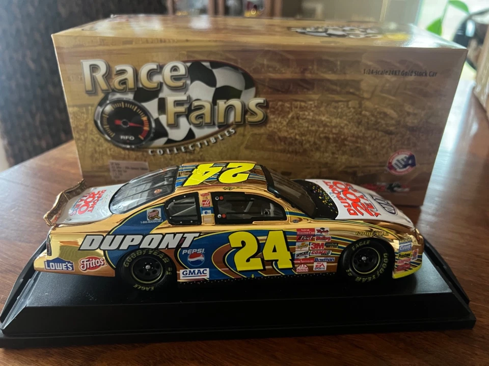 Chevy Jeff Gordon escala 1:24 2002 aficionados a la carrera oro 24k Dupont 200 años Foto 1 de 4