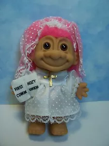 FIRST COMMUNITY GIRL - Bambola Troll Russ 5" - NUOVA IN BUSTINA ORIGINALE - Capelli Rosa - Foto 1 di 6