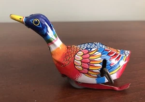 Vintage Tin Litho Wind-up Goose Toy Swimming Duck Made in Japan Works! - Picture 1 of 8