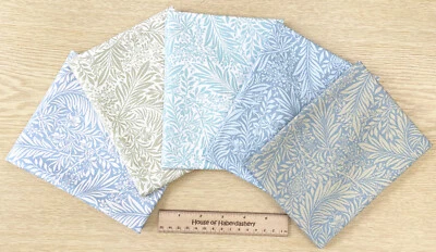 Fat Quarter Bundle - William Morris Larkspur Light - Floral Craft Fabric - Image 1 of 4