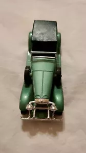 green Matchbox Models Of Yesteryear 1930 Model "J" Duesenberg Town Car 1975 Lesn - Picture 1 of 5