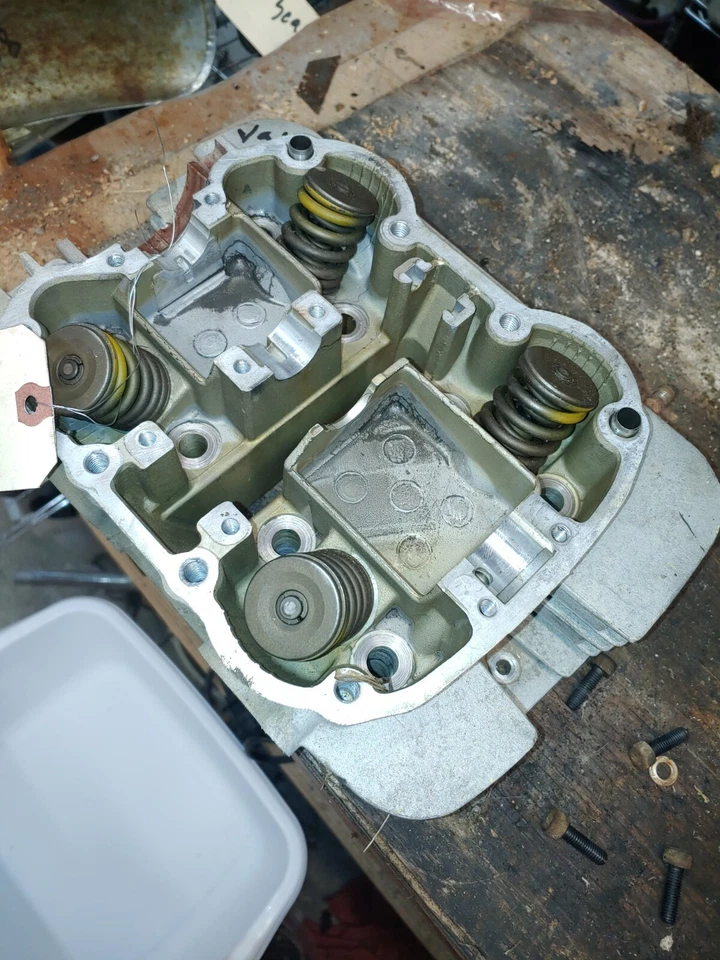 1977 Yamaha XS360 2D  cylinder head - Image 1 of 4