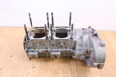 1999 YAMAHA MOUNTAIN MAX 600 Crankcases / Main Engine Cases - Image 1 of 4