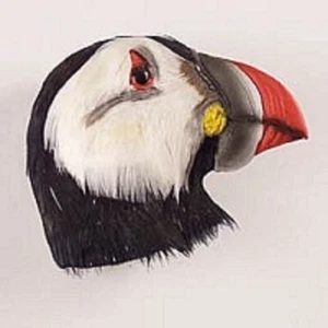 *PUFFIN FEATHER MAGNET. START COLLECTING! DOMESTIC AND EXOTIC BIRDS. - Picture 1 of 24