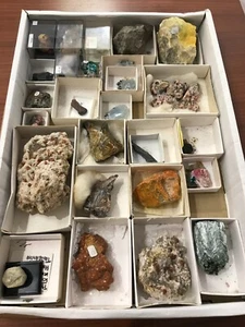 MM Mineralien Besonderheiten Sammlung aus aller Welt (Sch9) - Bild 1 von 19