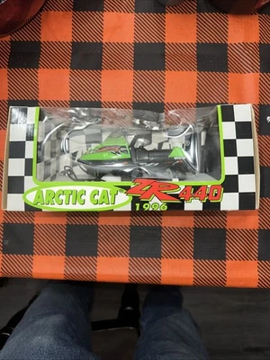 New 1996 Team Arctic ZR 440 Arctic Cat Snowmobile. 1/18 Scale. 1 Of 3500 Made. - Image 1 of 4