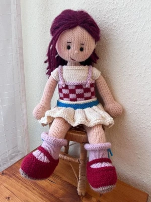 Strickpuppe handgestrickt Puppe Handarbeit gestrickt Spielpuppe Dekopuppe - Bild 1 von 4