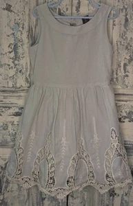 Gap Kids Light Gray Dress With Lace Size 6/7 💯 Cotton Fully Lined - Picture 1 of 3