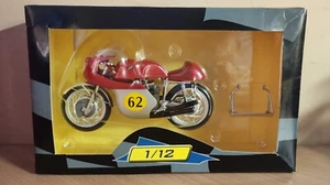 MOTO GP ALTAYA 1/12 MV AGUSTA 500 Four John SURTEES 1956 N°62 dans sa boîte - Imagen 1 de 6