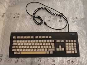 Amiga Commodore CDTV Keyboard (9111) UNTESTED