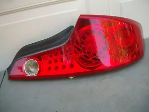 INFINITI G35 COUPE 03 04 05 TAIL LIGHT OEM RH ORIGINAL - Foto 1 di 5