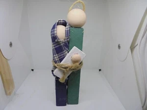 Holz Handarbeit Krippe Heilige Familie - Bild 1 von 7