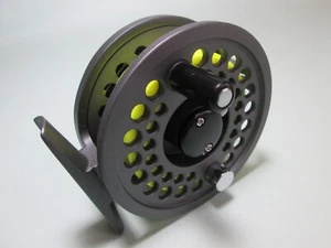 Daiwa LOCHMOR 200A Fly Reel - Picture 1 of 10