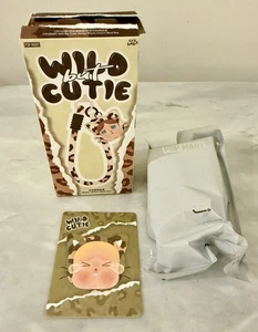 Charm téléphone POP MART CRYBABY série Wild but Cutie * Camouflage Cutie * - Photo 1 sur 2