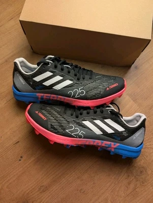 Tênis de corrida Adidas Terrex Speed Pro SG Trail preto tênis masculino - Imagem 1 de 4