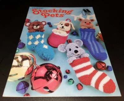 CC18 ANNIE'S ATTIC 1996, MEIA ANIMAIS DE ESTIMAÇÃO FOLHETO PADRÃO CROCHÊ - 8 DESIGNS - Imagem 1 de 2